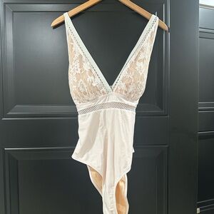 Elegant Lace Swimsuit in Cream